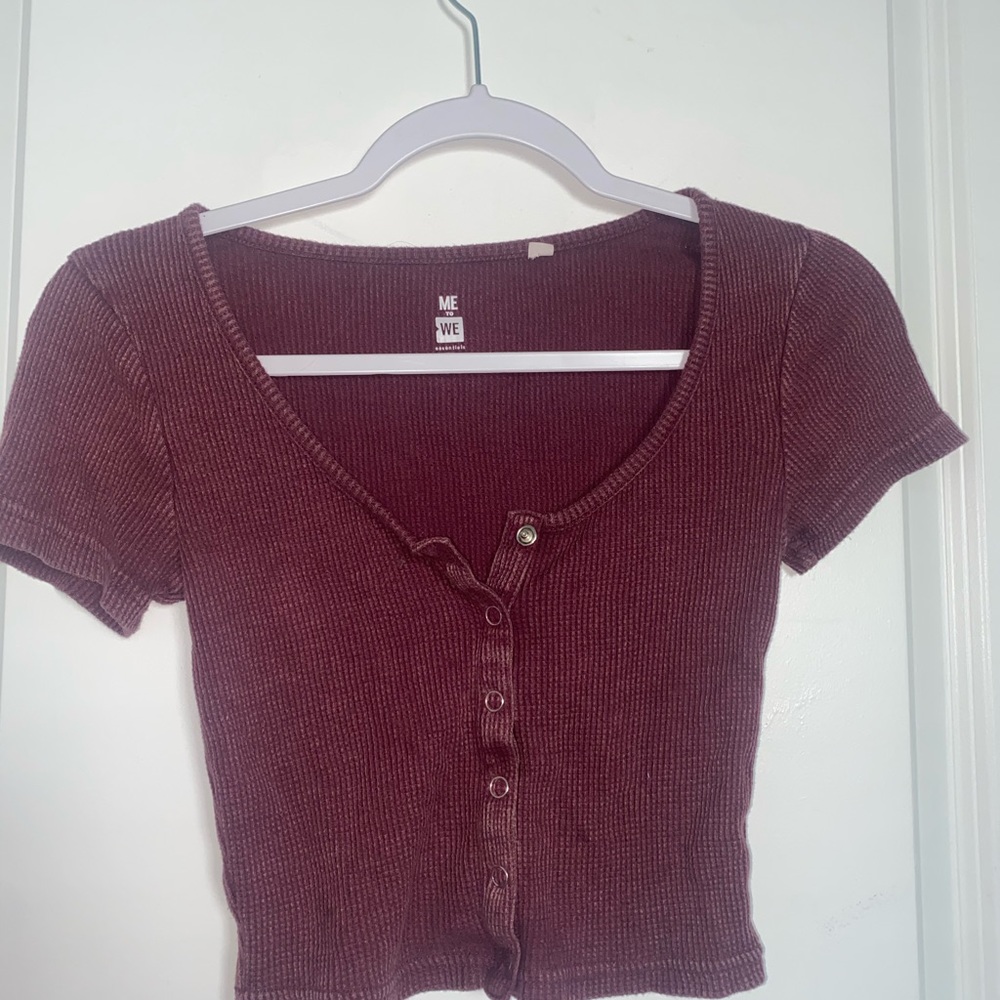 Red crop top button up top Pacsun, XS